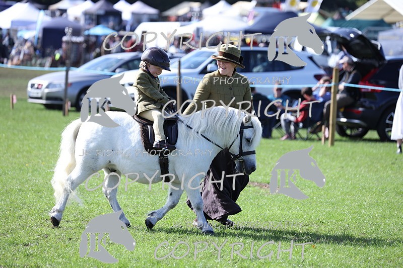 APP_3918 - Class 13 Lead rein