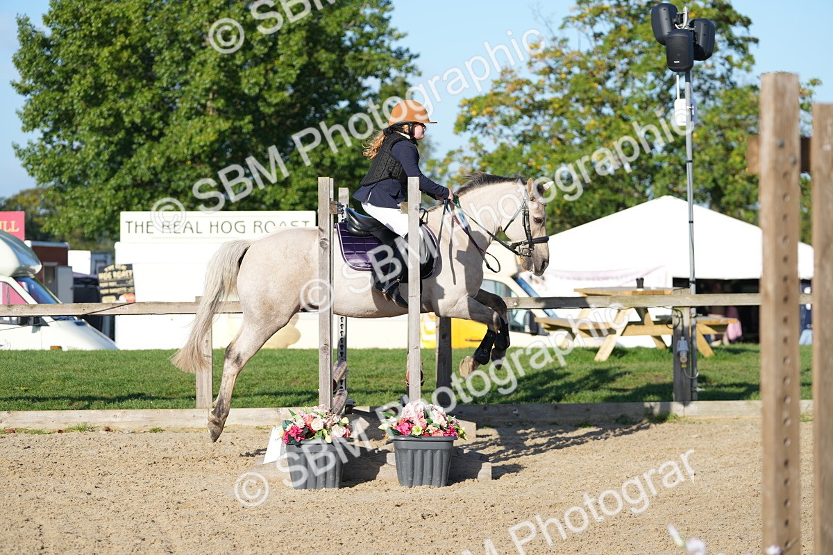 SBM_14271 - J57 - Clear Round 60cm