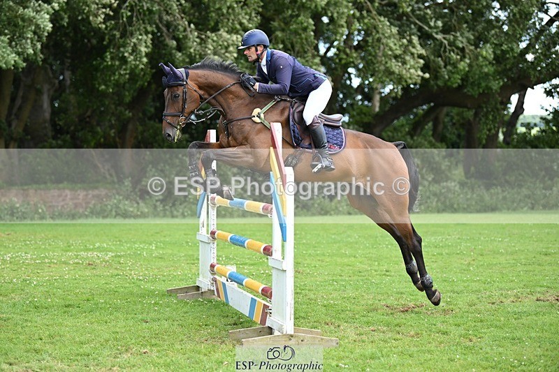 240706-133257-15856 - Cls 41 1.10m Open