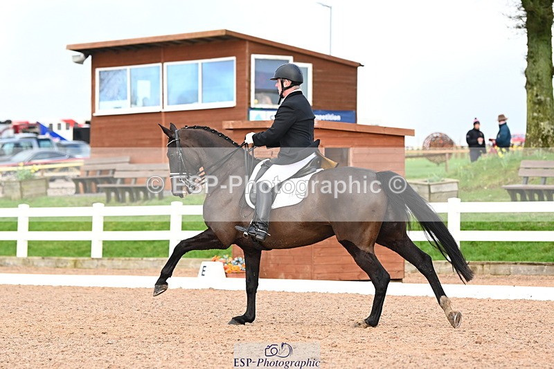 240218A-150444-08992 - 180-John.Fullick-Hermosa.bella