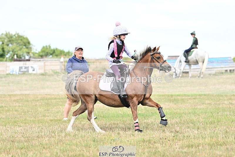 250821B-112412-00298 - Group C - Laraine