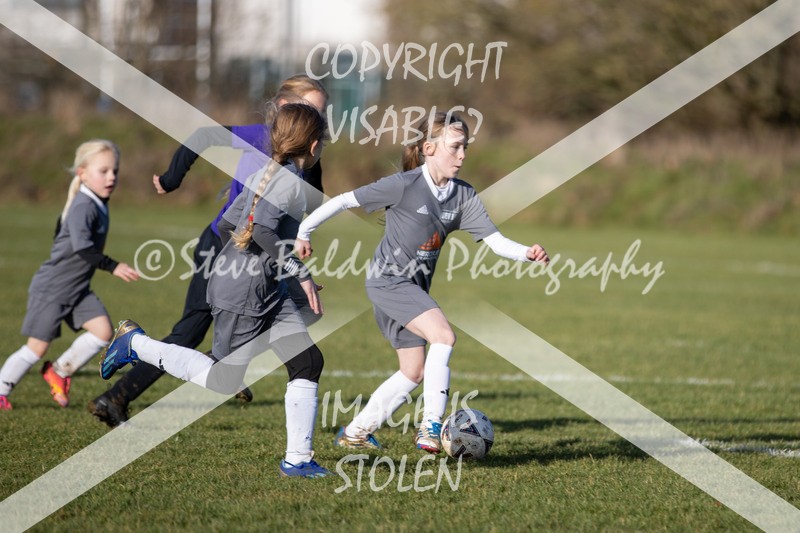 1DX30755 - 2026-01-17 FC Abbey Meads U9 Purple Girls V Develop FC U9 Girls