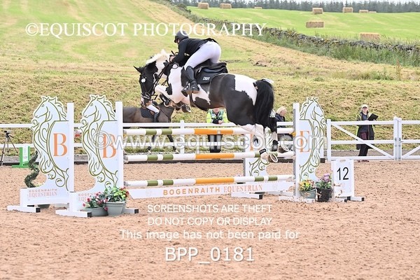 BPP_0181 - CLASS 25 SUN HOYS Redpost Equestrian Senior Foxhunter Second Round