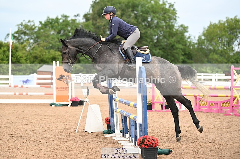 240802A-084909-03243 - Cls 21 A&B Brit Nov & 90cm Open