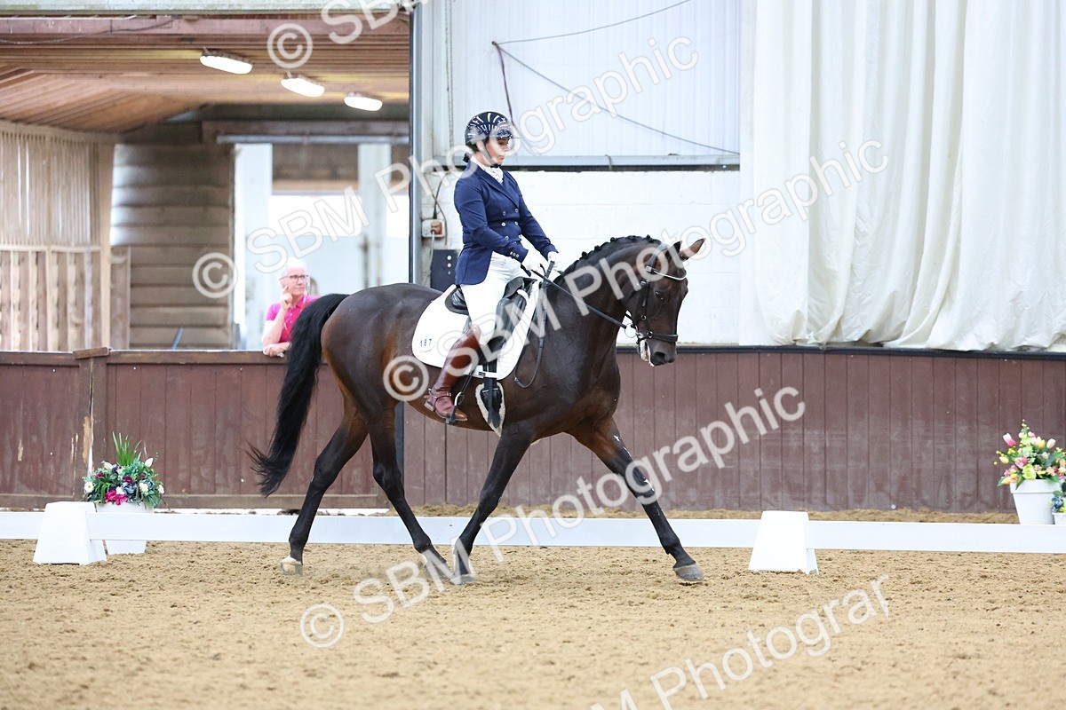 SBM_018697 - Class 17 - AM91 - 15.54-16.58