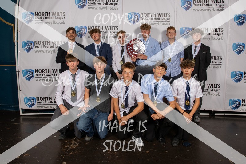 1DX30837 - Div 3 Calne Town Youth Black