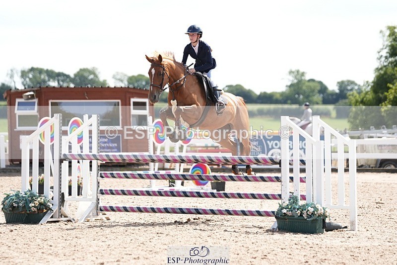 250726-152518-07318 - Cls 22 1.05m Amateur Quali