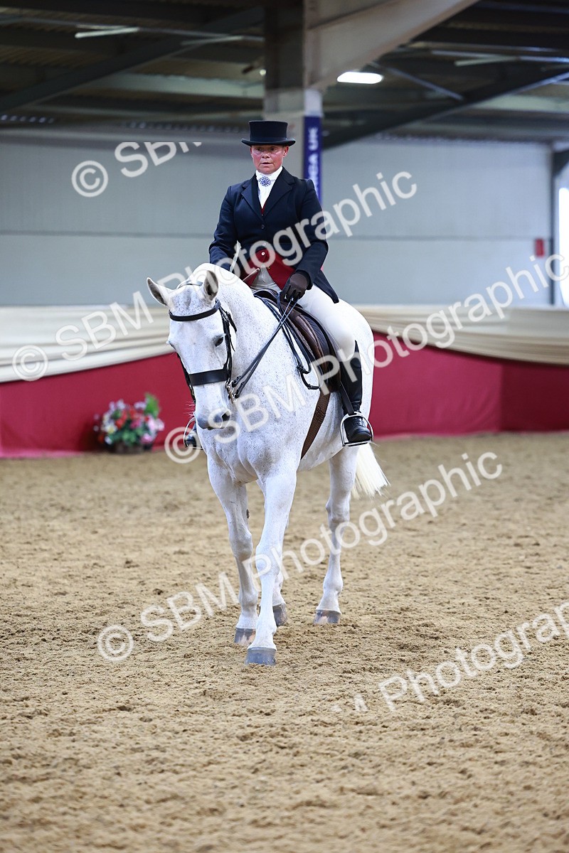 SBM_23515 - class 906 - Supreme Final - Ridden Pre Vet