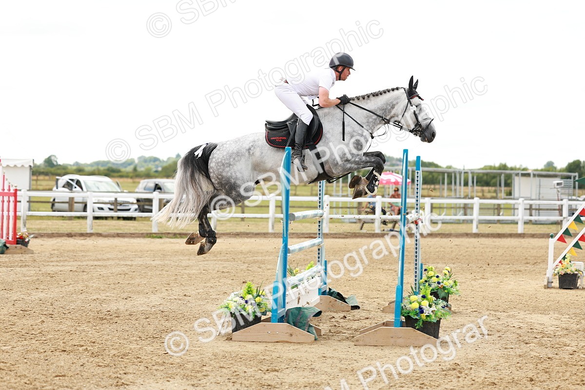 SBM_019016 - Class 21 - Senior Newcomers Championship 2d Rd