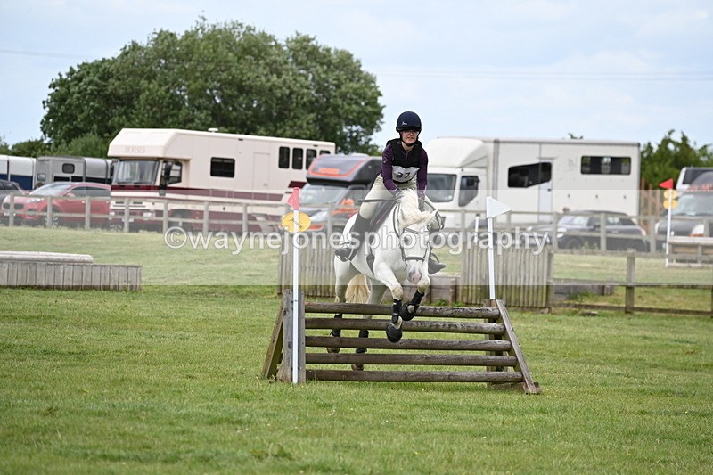 WJ6_3700 - Class 6 80cm