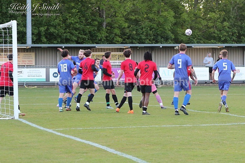 9KJS9287 - AFC Spinney Reserves vs Alba Eagles.