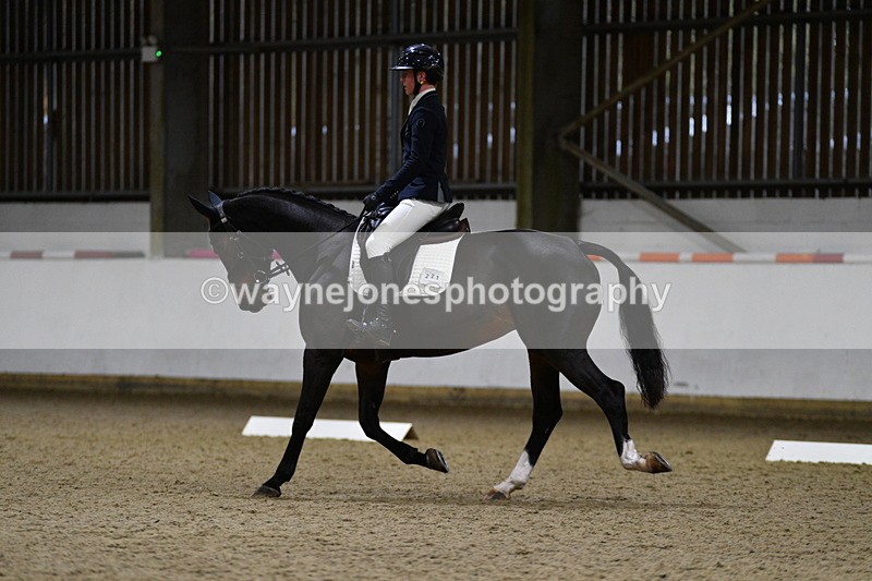 WJ5_8556 - Class 5 Novice Test 3