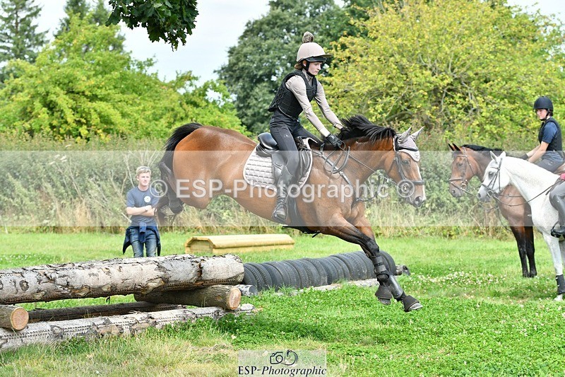 230817-140154-01118 - Theo's 1st Group - XC