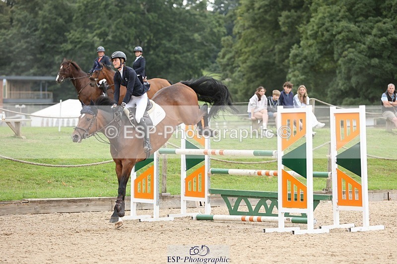 240817-153853-02727 - 06A Snr Fox 1.20m open