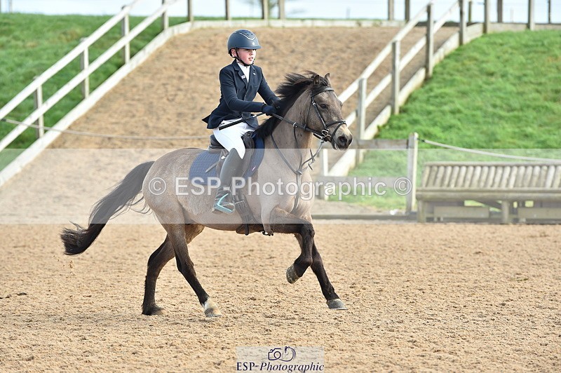 240210A-120224-00934 - Cls 19+20 Club and Schools 80cm