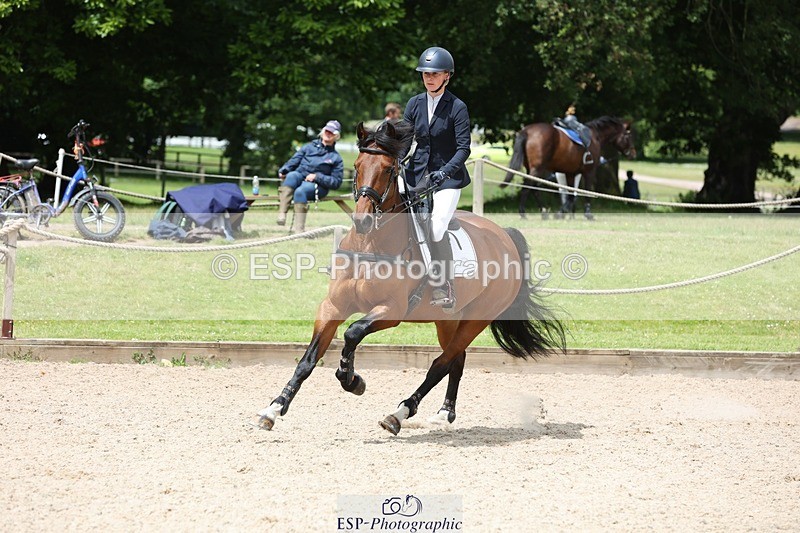 240615-121224-01287 - Cls 3 Snr 1.05m Open