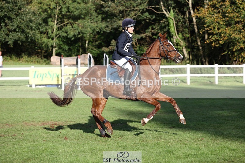 231022-155641-30027 - 564-JANA.DE.CAVAIGNAC-Rosie.Kendall-TrotUp+SJ