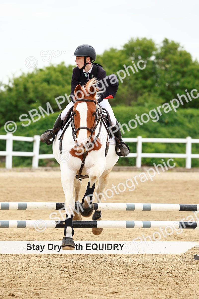 SBM_008393 - Class 4 - 70cm