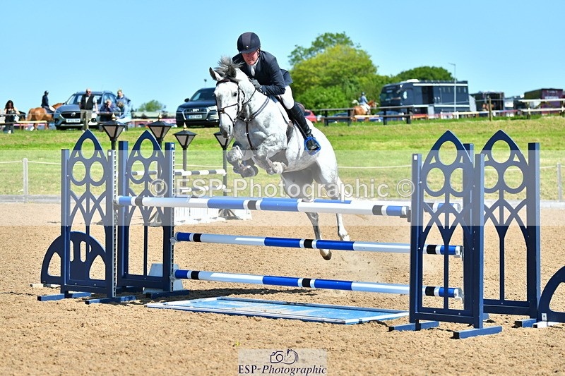 230526A-110406-01436 - Cls 2 Newcomers