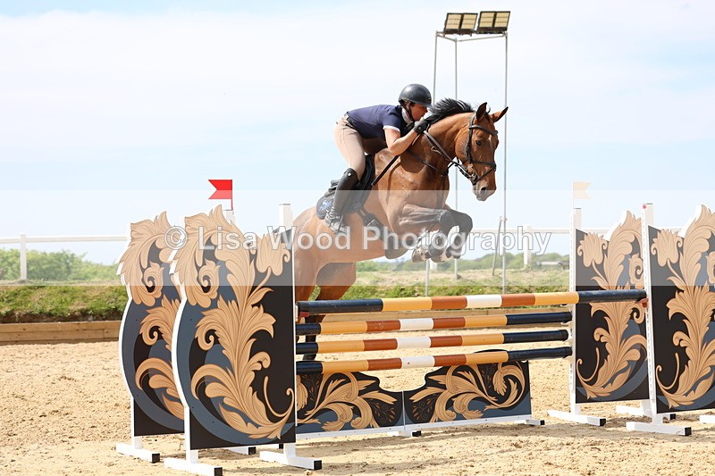 3E7A7138 - Class 7: Senior Newcomers/1.10m open