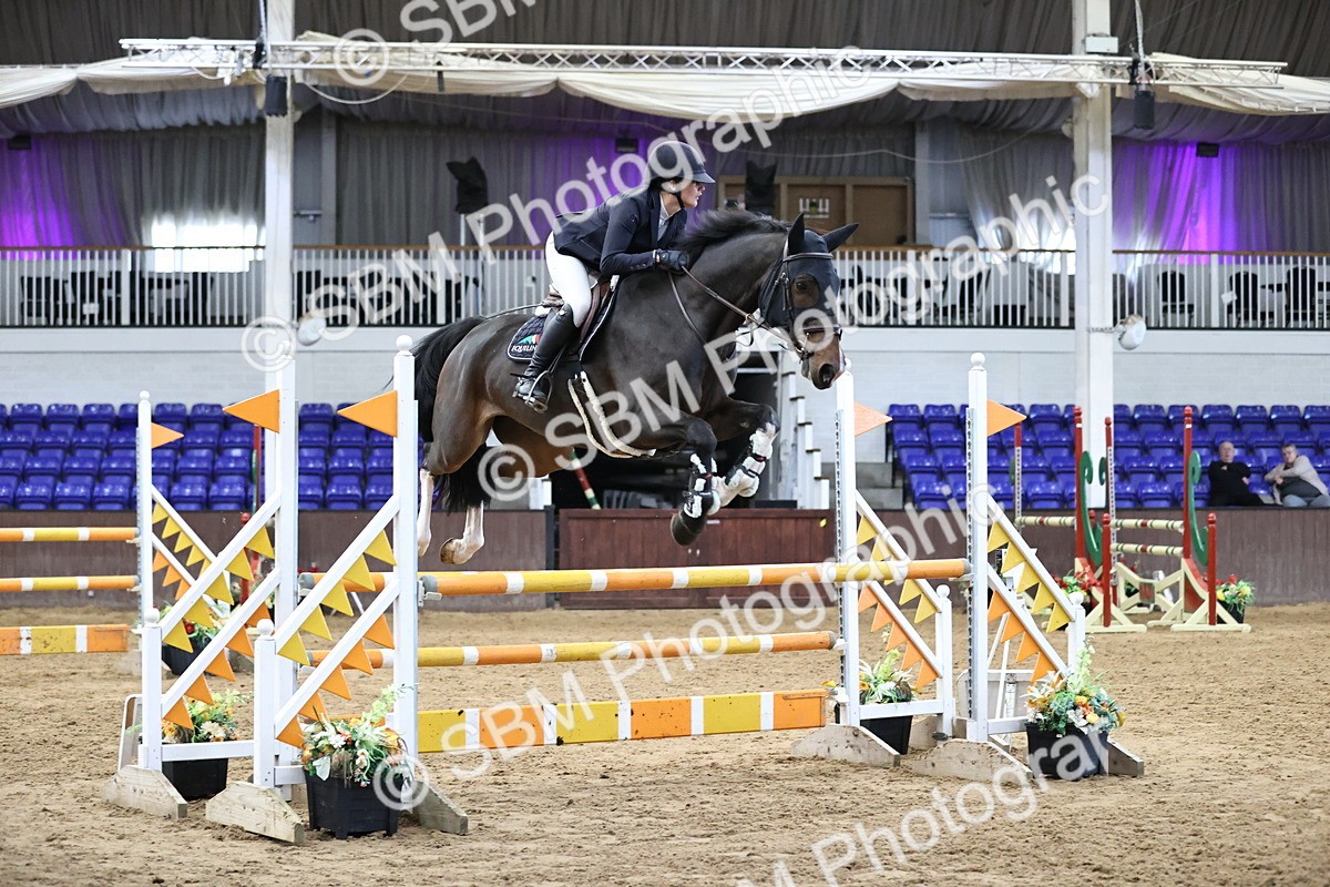 SBM_001738 - Class 4 - Senior Newcomers - 1.10m Open