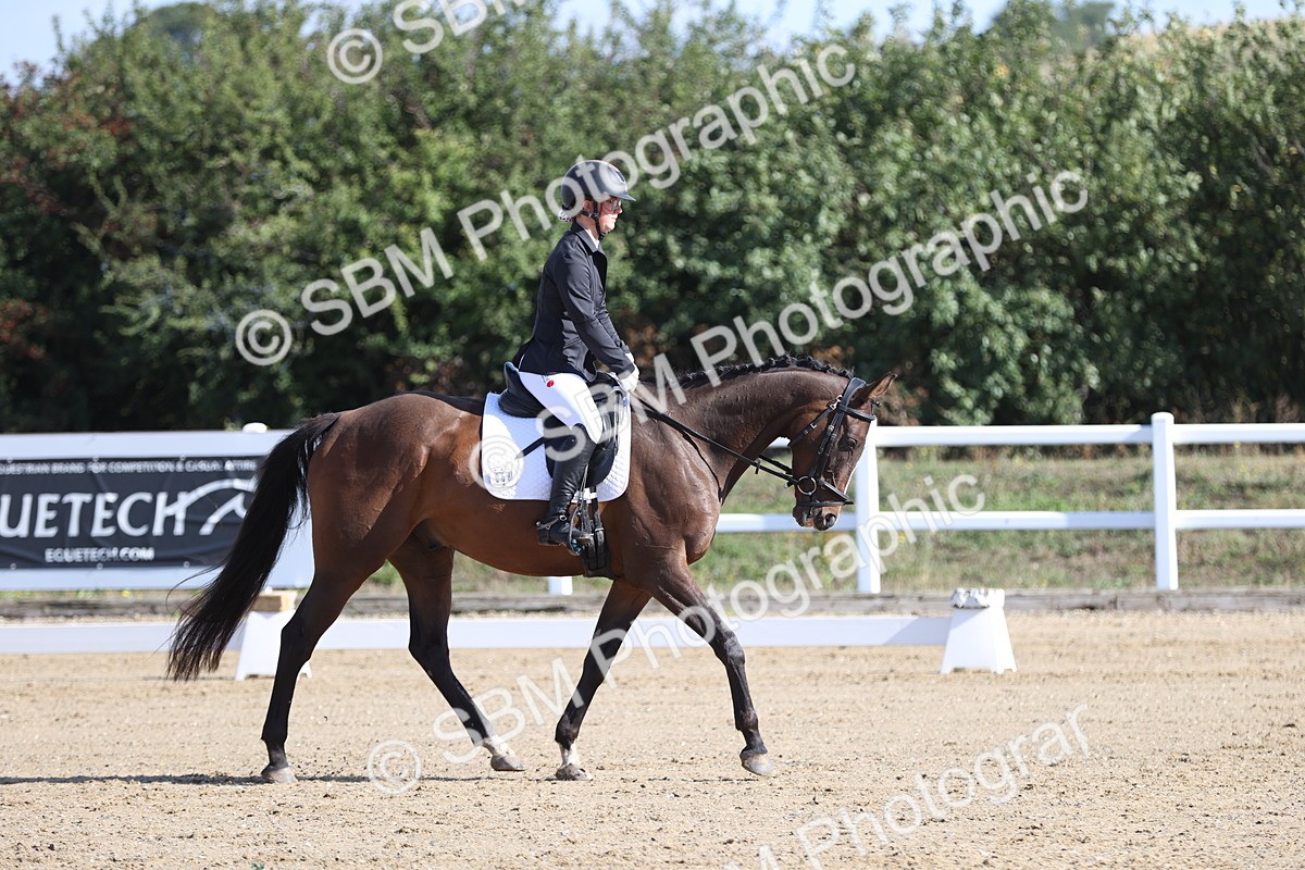 SBM_001128 - Class 2 - Intro 4 Champs - 9.44-10.38