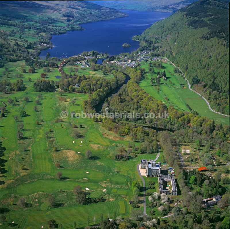 A00693D Taymouth to Loch Tay in 2014 - Settlements, infrastructure and attractions