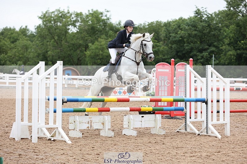 240630A-104940-12399 - Cls 31 Discovery and 90cm Open