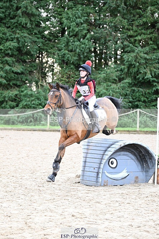 241117-130041-04023 - Cls 3 90-95cm 13.00 to 14.00