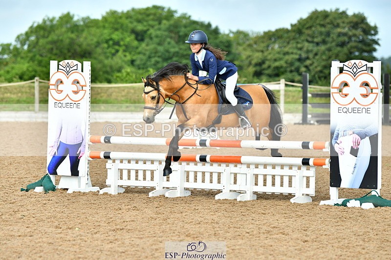 230624A-091654-00105 - Cls 36 Stepping Stones 128 & 138cm