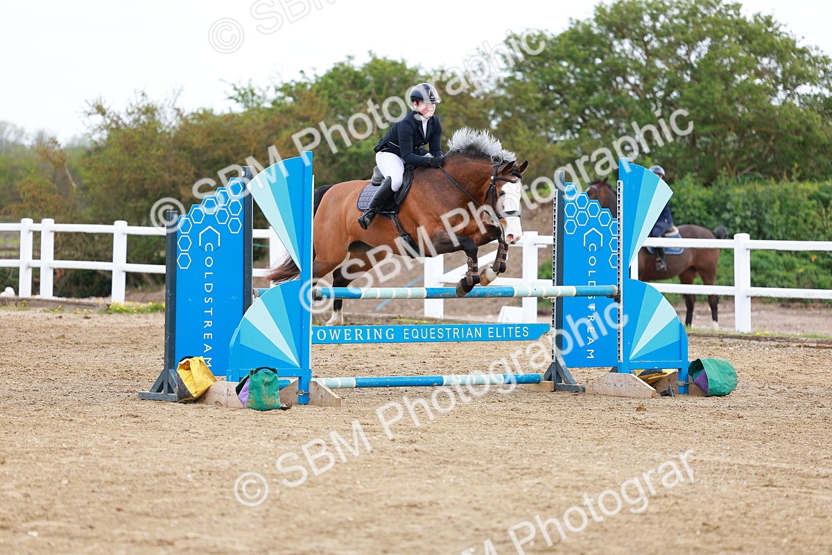 SBM_001867 - class 8 - Senior British Novice - 90cm