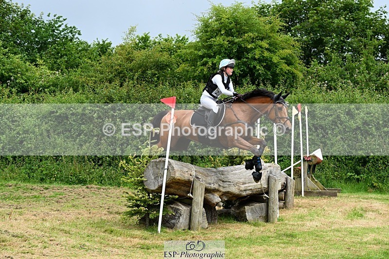 240623-101619-00759 - BE 90 XC 09-35 tro 10-30