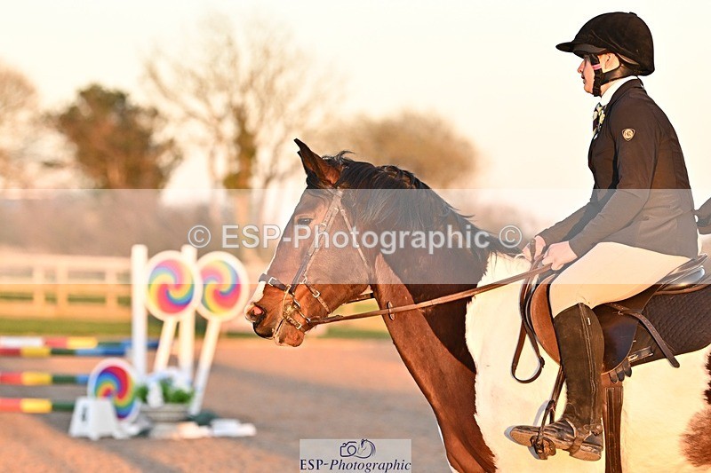 250401-192824-01021 - 90cm Classes