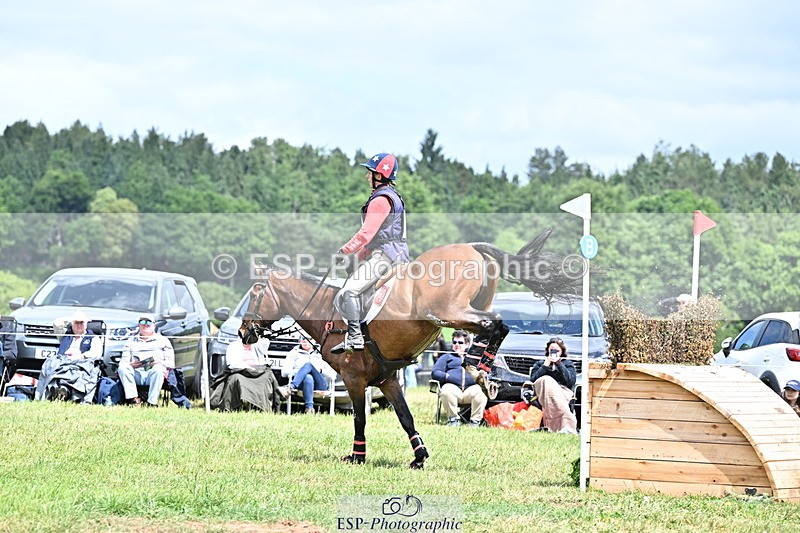 250525A-123305-16055 - D-411-Louisa.Lockwood-JARSON