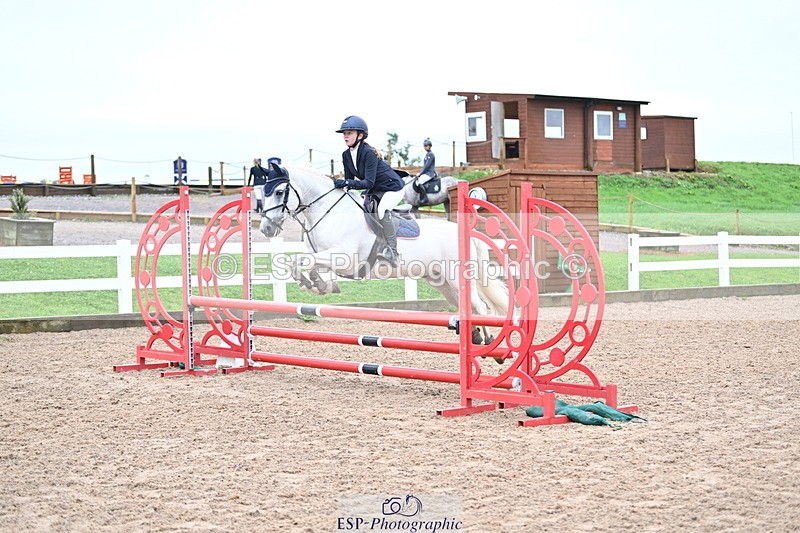 240908A-111936-03312 - Cls 18 A&B Pony Brit Nov & 80 Opern