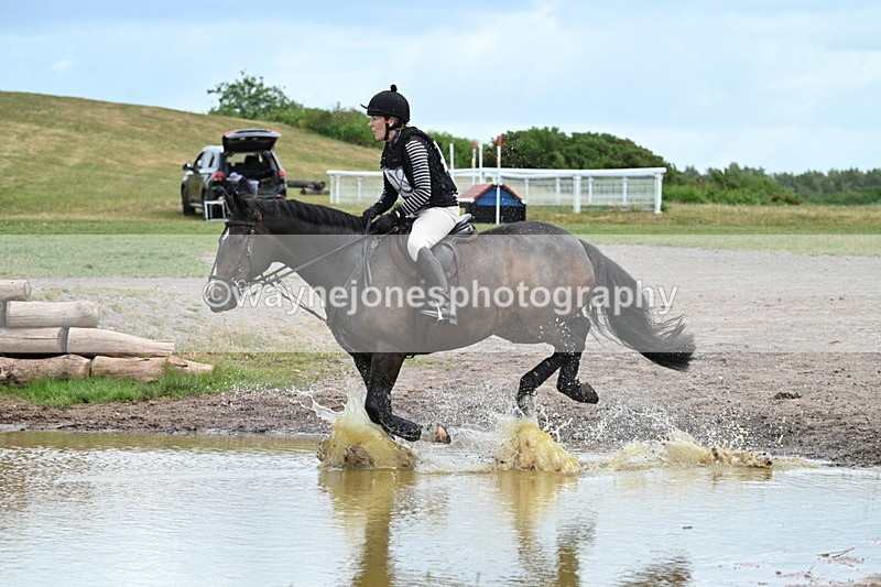 WJ7_7185 - Time 12:16 to 12:25