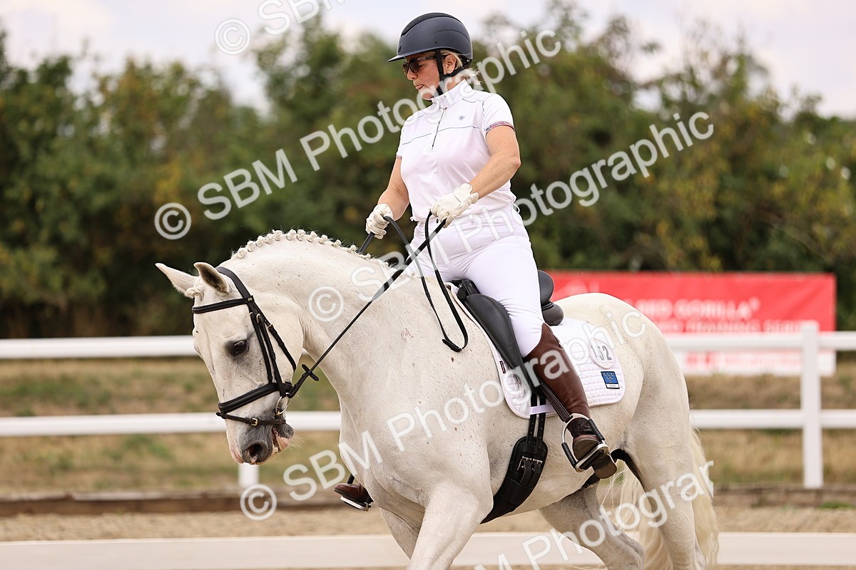 SBM_008698 - Elementary 5 - 12.48-14.08