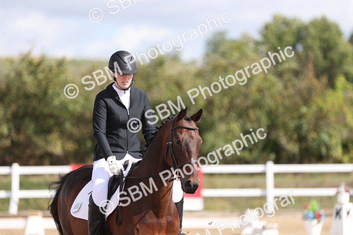 SBM_001323 - Class 2 - Intro 4 Champs - 10.56-11.44