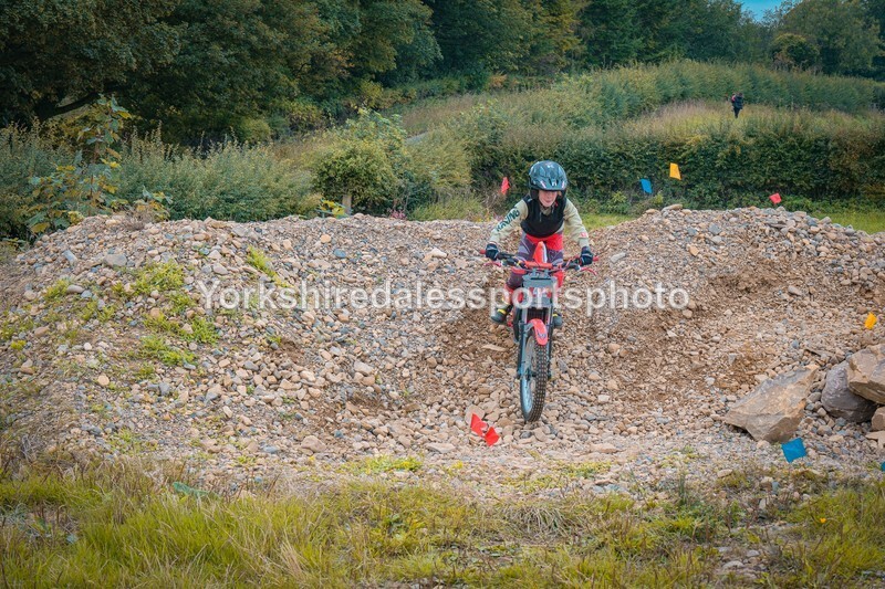 DSCF0560 - Ripon MC Trial 27/09- kids