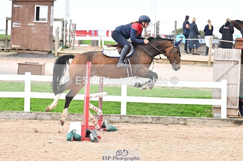 250920-123949-01148 - Cls 26+27 Club and Schools 90cm