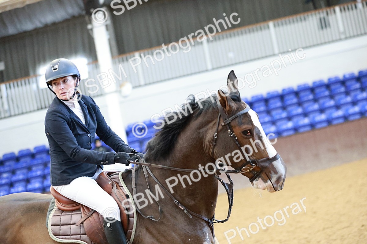 SBM_003840 - Class 11 - Senior Newcomers - 1.10m