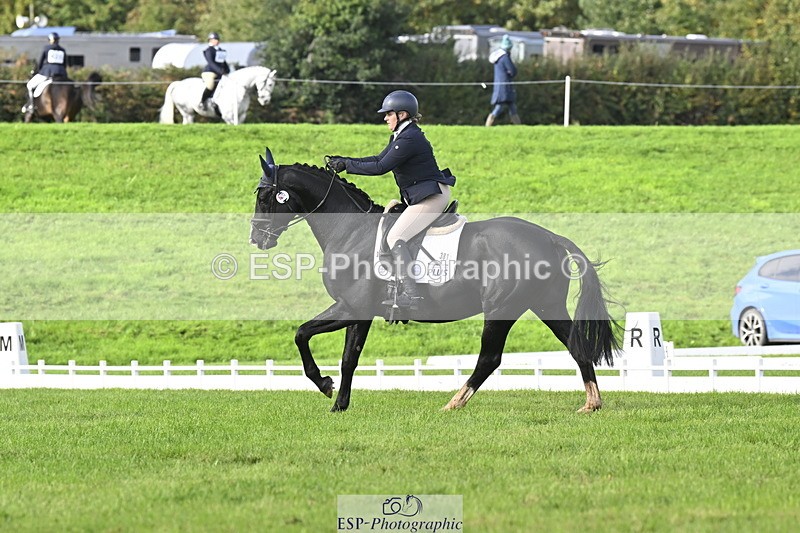 251023A-142020-04341 - E-381-Charlotte.Rowe