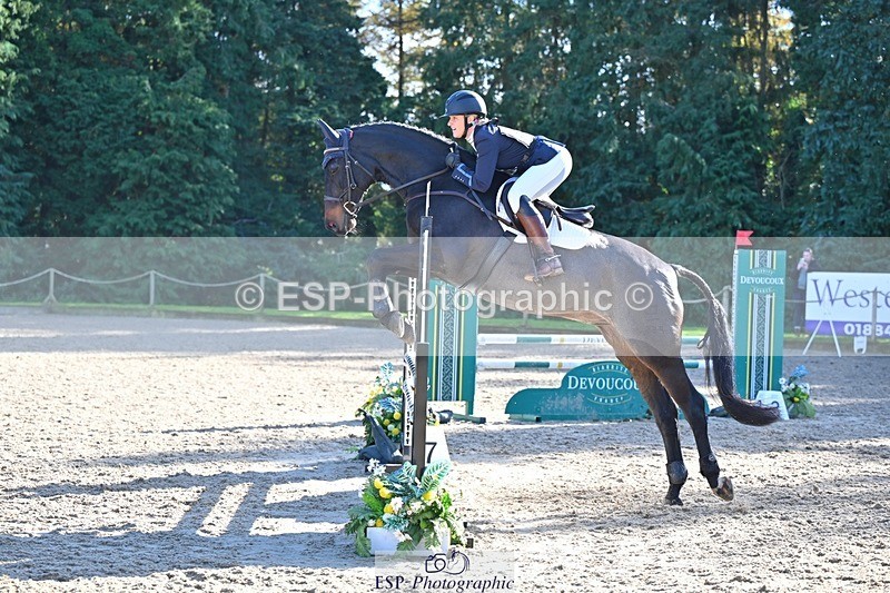 241027-122011-17226 - 372-Michelle.Newnham-LOUIS.HS