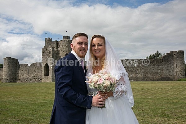 381 - Kirsty and Michael Gaynor Castle Arch Hotel