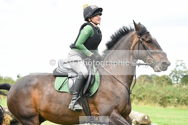 230817-142912-02173 - Kay's 2nd Group - XC