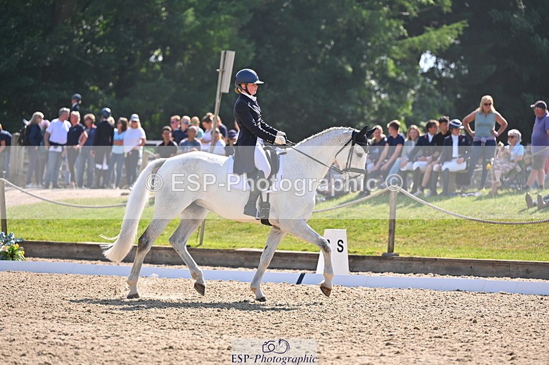 250523A-163333-08282 - A-065-Beatrice.Montgomerie-JAG.WOMANIZER.LADY