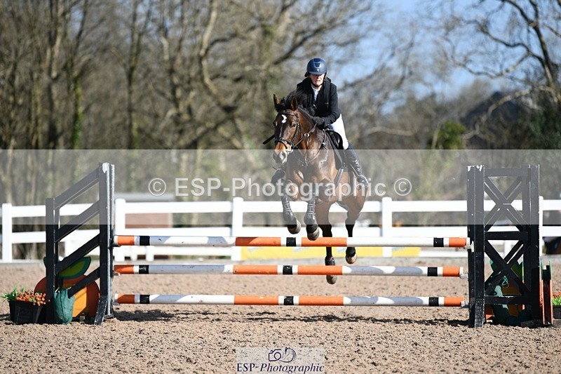 250330-102929-06133 - Cls 32 British Novice and 90cm