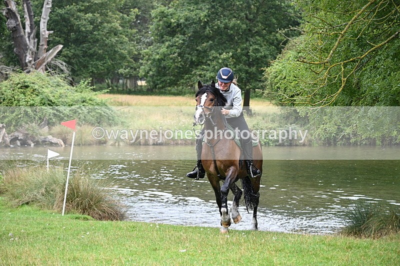 WJ7_6446 - Time at Water 09:30 to 10:00