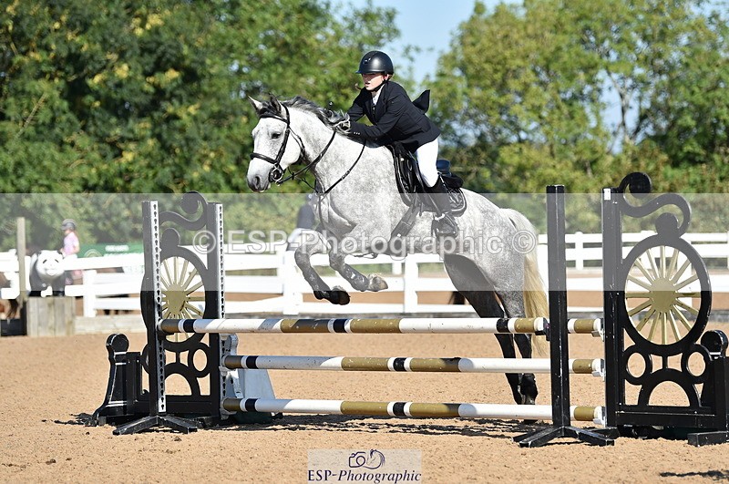 230903A-101504-03923 - Cls 18 Pony Brit Novice & 80cm Open