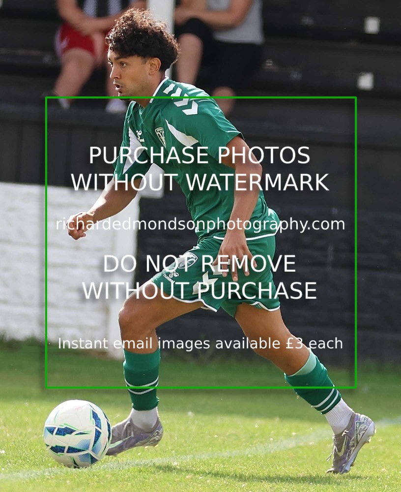533A5992 - Kendal Town vs Steeton (15/8/26)